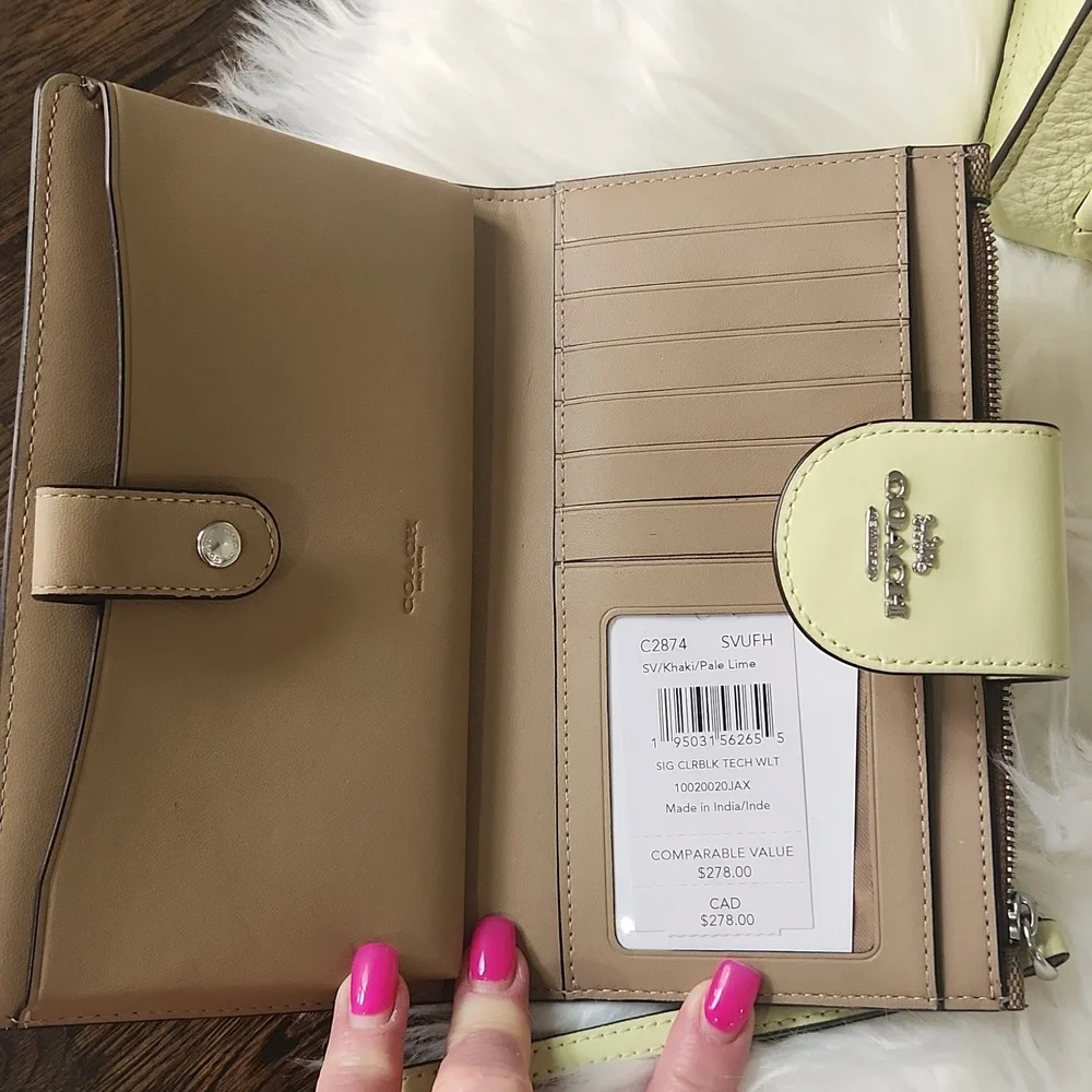 NWT. Coach Lane whipstitch shoulder bag and accessories - Picture 5 of 16